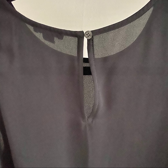 Ann Taylor Gatorade Cap Sleeve Blouse - Picture 4 of 7